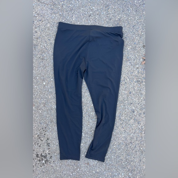 ROSEGAL BLACK LEGGINGS WITH SILVER BUTTON & ZIPPER ACCENTS NWT LARGE WOMENS - Picture 2 of 5